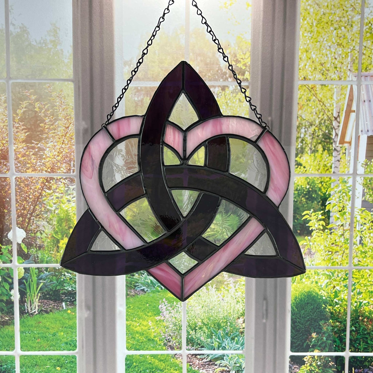 Celtic Triquetra Heart (Celtic Sisters Knot) Suncatcher - Pink/Purple