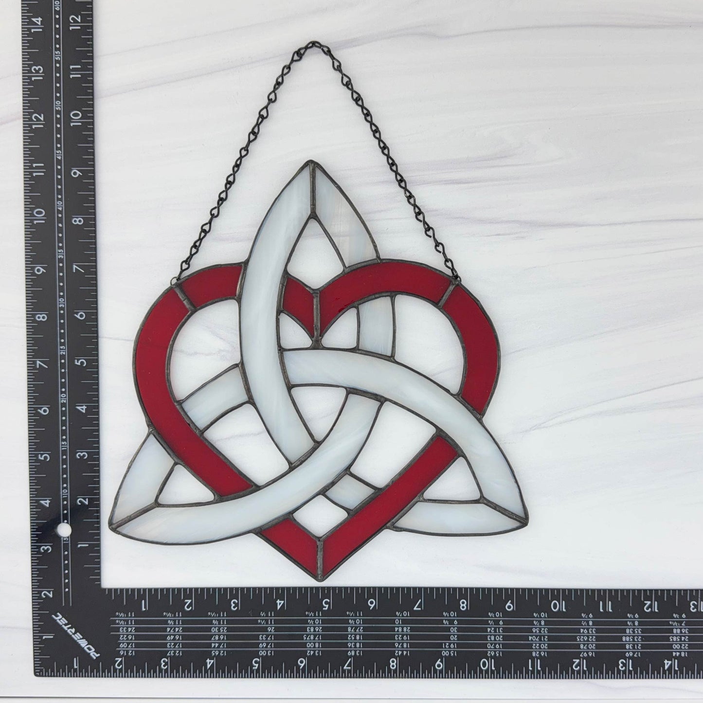 Celtic Triquetra Sisters Knot - Red & White