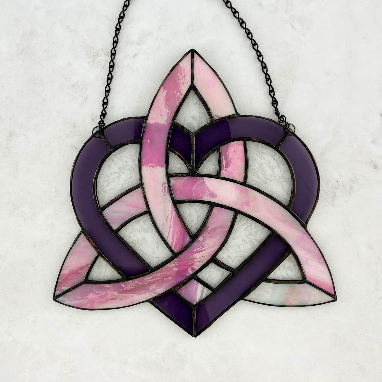 Celtic Triquetra Heart (Celtic Sisters Knot) Suncatcher - Pink/Purple