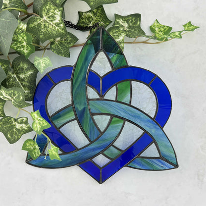 Celtic Triquetra Heart (Celtic Sisters Knot) Suncatcher - Blue/Green