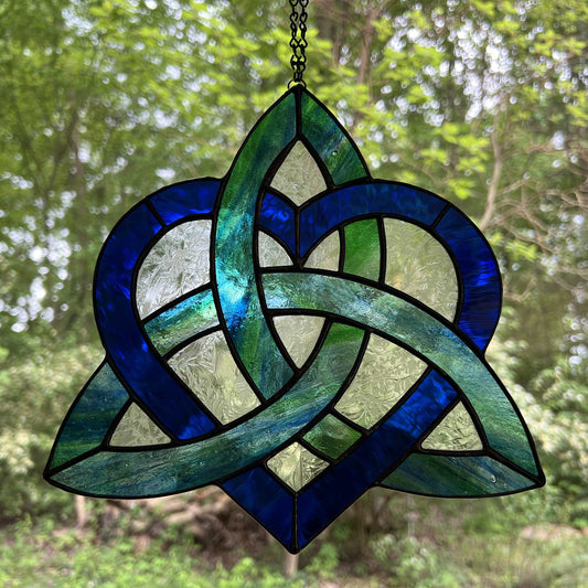 Celtic Triquetra Heart (Celtic Sisters Knot) Suncatcher - Blue/Green