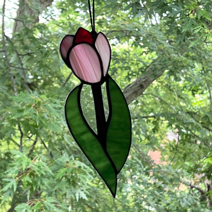 Tulip Suncatcher in Pinks and Red